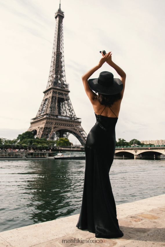 Meshki vestido largo de satén con cuello halter avery negro ropa H48F8H444