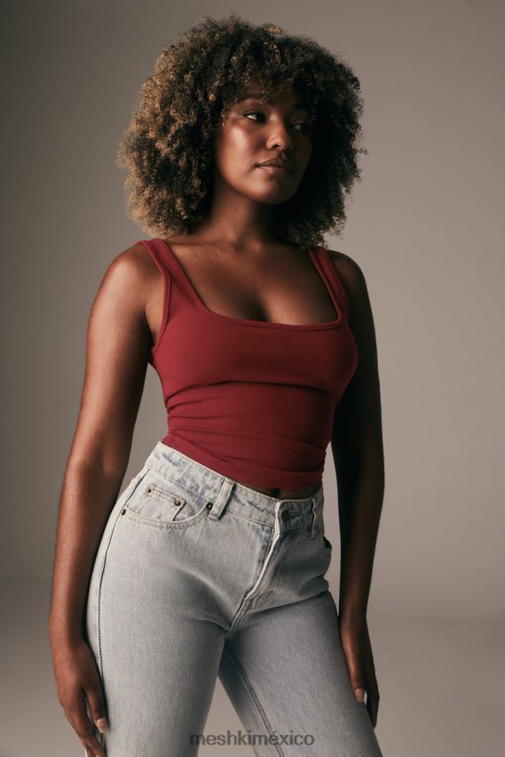 Meshki top de canalé con cuello cuadrado meghan chocolate con cerezas ropa H48F8H981